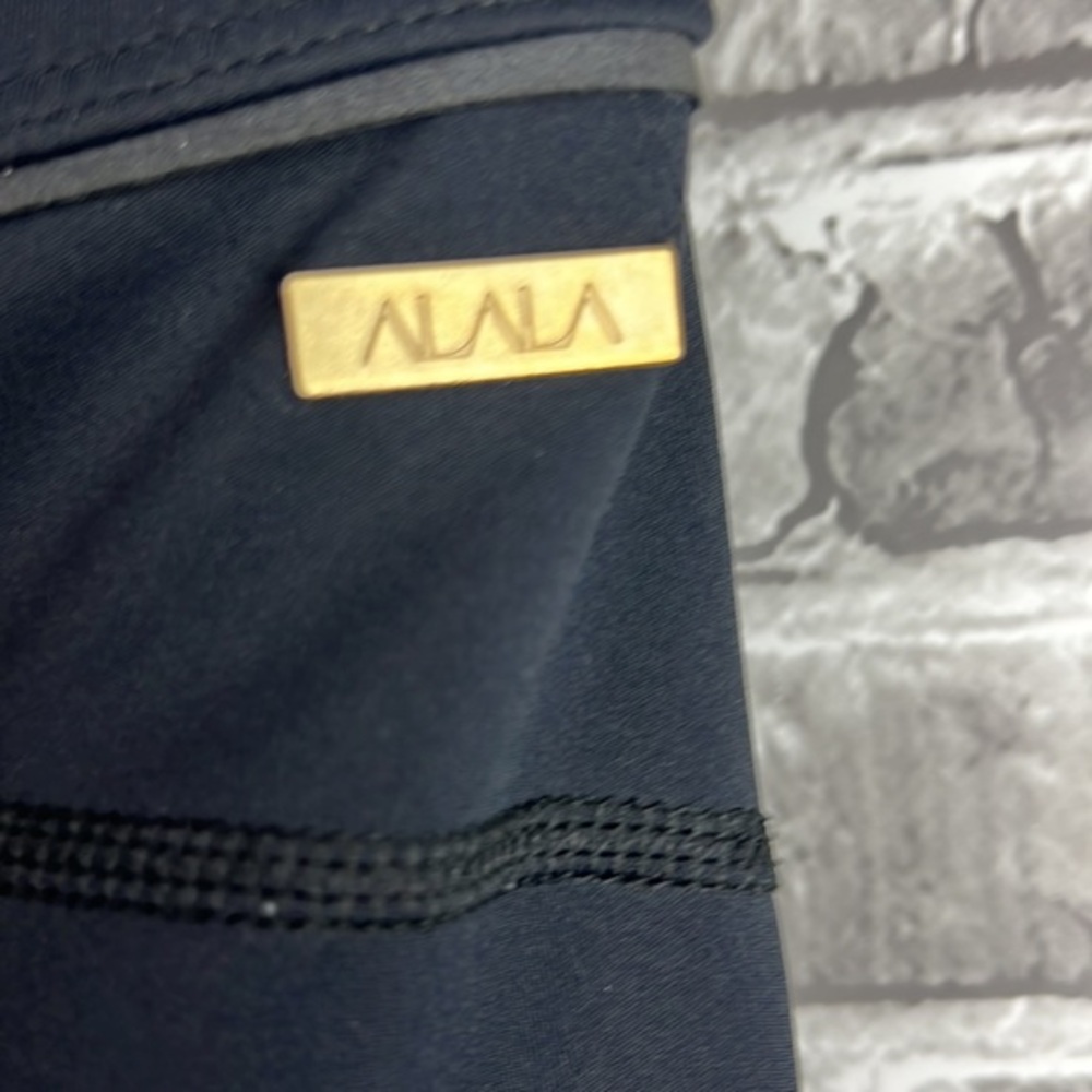 ALALA - Picture 6 of 8